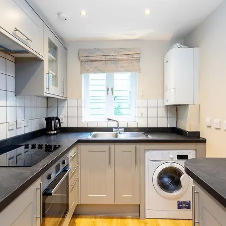 Bright Tower Bridge Nest Apartment London Exterior photo
